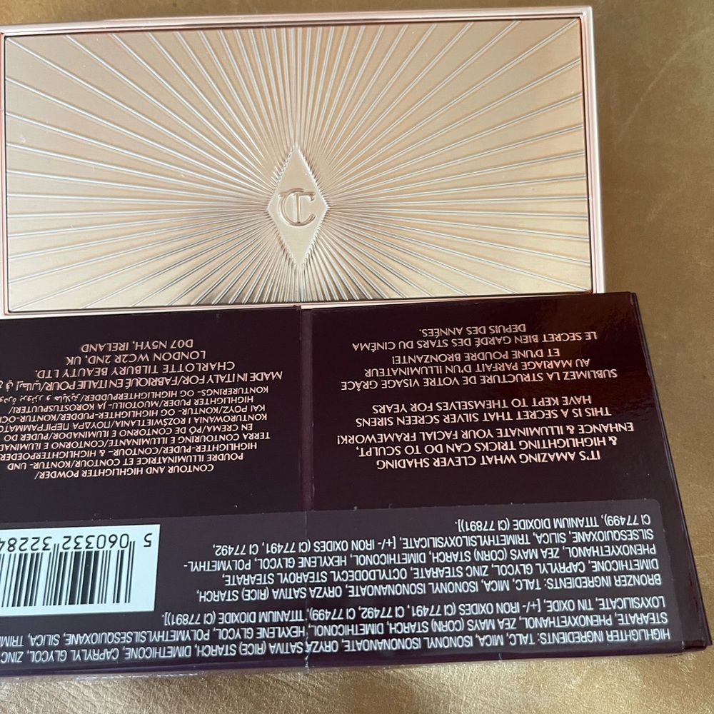 Charlotte Tilbury AWARD WINNER FILMSTAR BRONZE & GLOW LIGHT TO MEDIUM. New - Picture 3 of 8